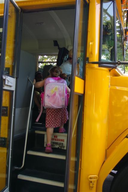 Name:  first day of school 050 (Small).jpg
Views: 178
Size:  43.6 KB