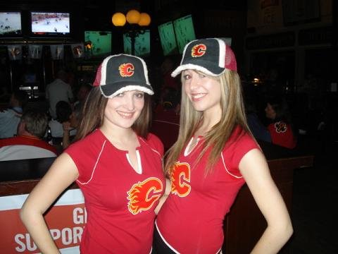 Name:  flames girls.jpg
Views: 493
Size:  28.7 KB